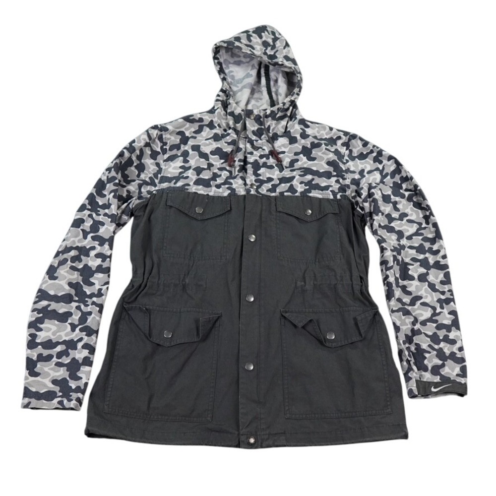 Nike Field Jacket Mens Size M Grey Camo Colorblock Ripstop Hooded Utility Logo